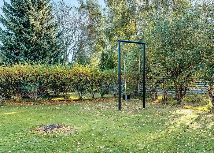 6 Person In Vaeggerlose Bøtø By
